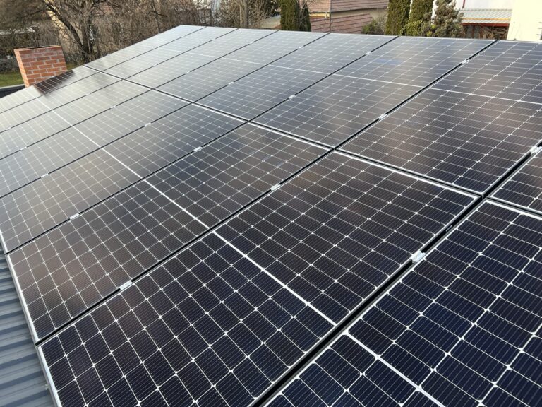 panouri fotovoltaice casa verde